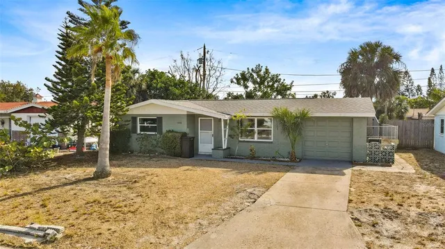 $1,800 | 4848 Picture Avenue, Holiday, FL 34690