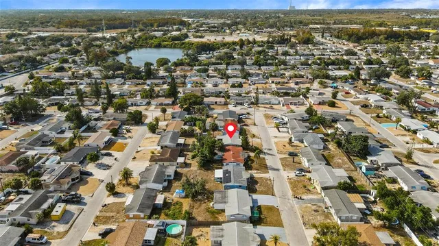 $1,800 | 4848 Picture Avenue, Holiday, FL 34690