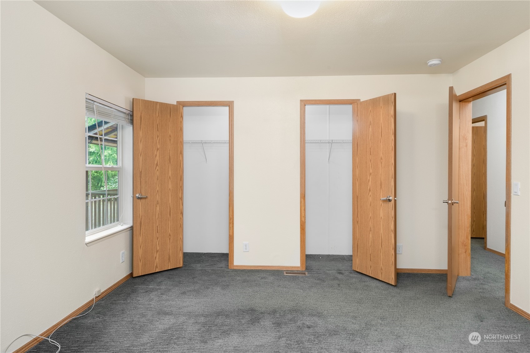 27458 Port Gamble Road Northeast Kingston, WA 98346 - Photo 13 of 30 Gallery Image 13