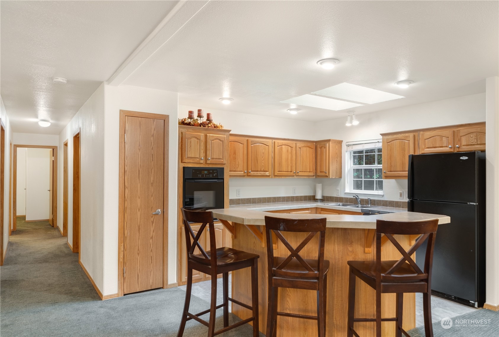 27458 Port Gamble Road Northeast Kingston, WA 98346 - Photo 5 of 30 Gallery Image 5