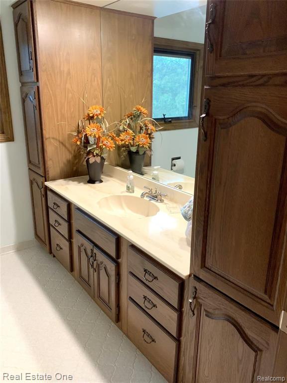 372 Fordcroft Drive Rochester Hills, MI 48309 - Photo 33 of 41