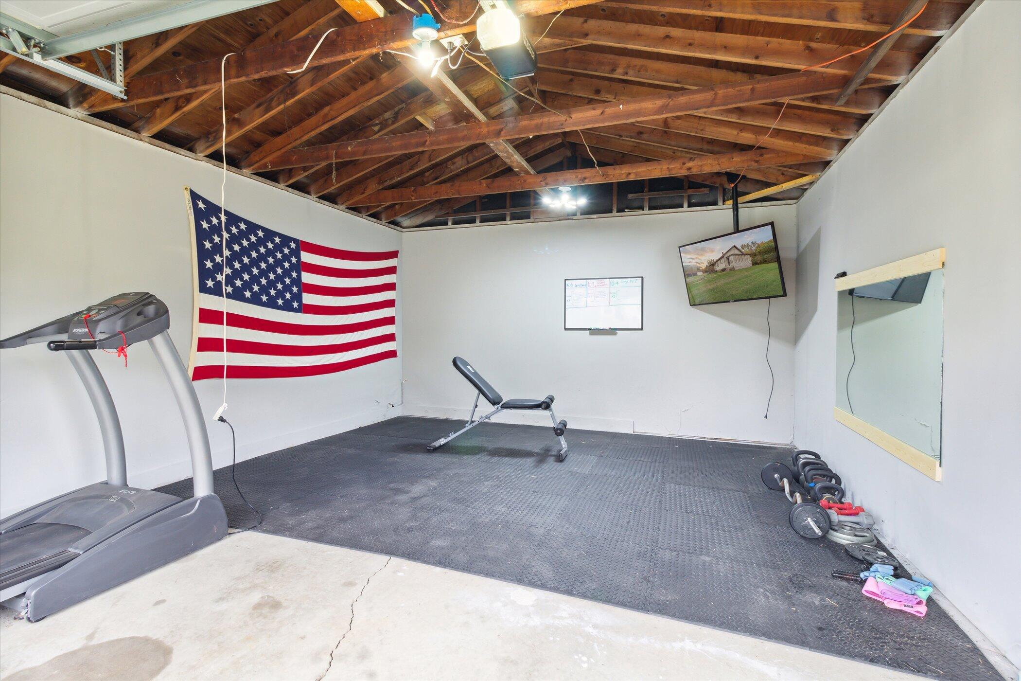 4154 West Carpenter Road Flint, MI 48504 - Photo 14 of 66 36-4154-W-Carpenter-Rd-Flint-MI-48504-Wi