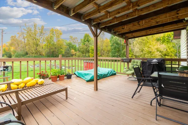 $225,000 | 4154 West Carpenter Road, Flint, MI 48504