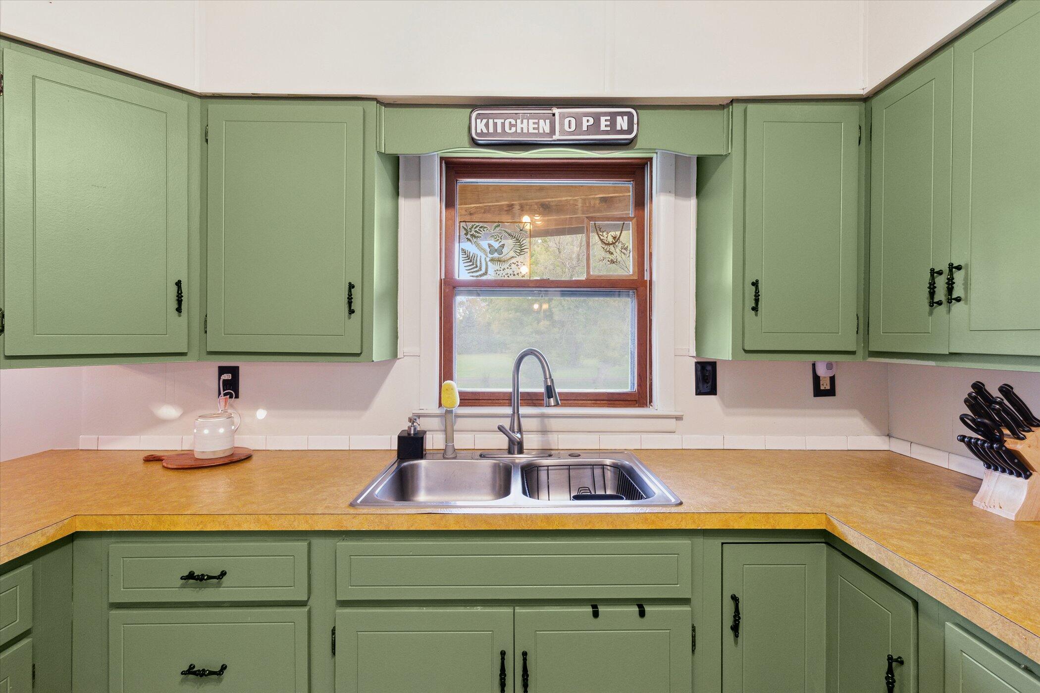 4154 West Carpenter Road Flint, MI 48504 - Photo 31 of 66 19-4154-W-Carpenter-Rd-Flint-MI-48504-Wi