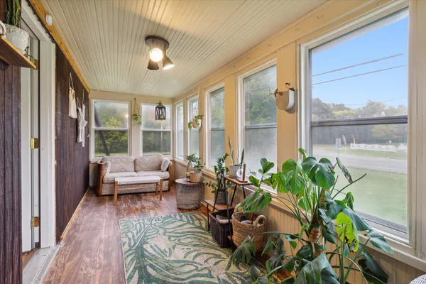 $225,000 | 4154 West Carpenter Road, Flint, MI 48504