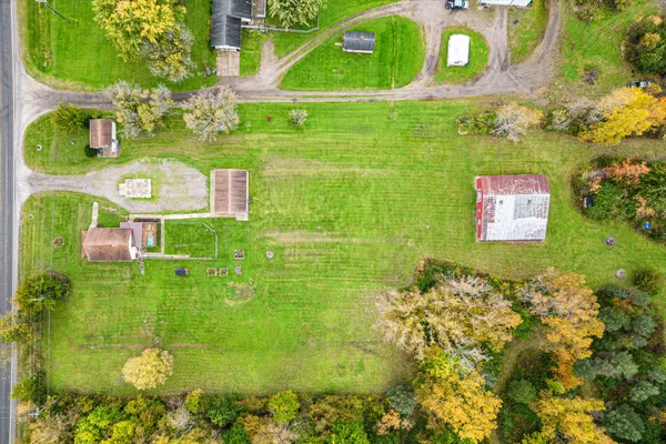 $225,000 | 4154 West Carpenter Road, Flint, MI 48504