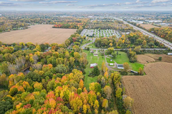 $225,000 | 4154 West Carpenter Road, Flint, MI 48504