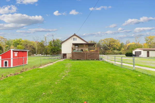 $225,000 | 4154 West Carpenter Road, Flint, MI 48504