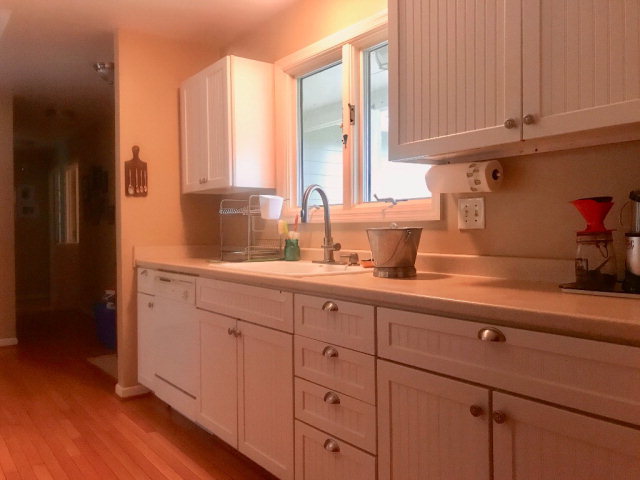 818 Forsling Road Reynolds, GA 31076 - Photo 6 of 35 a kitchen with appliances cabinets and a sink
