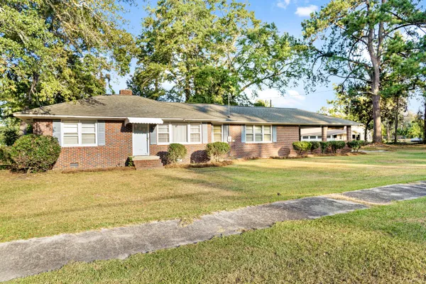 $153,000 | 377 Washington Street, Ehrhardt, SC 29081