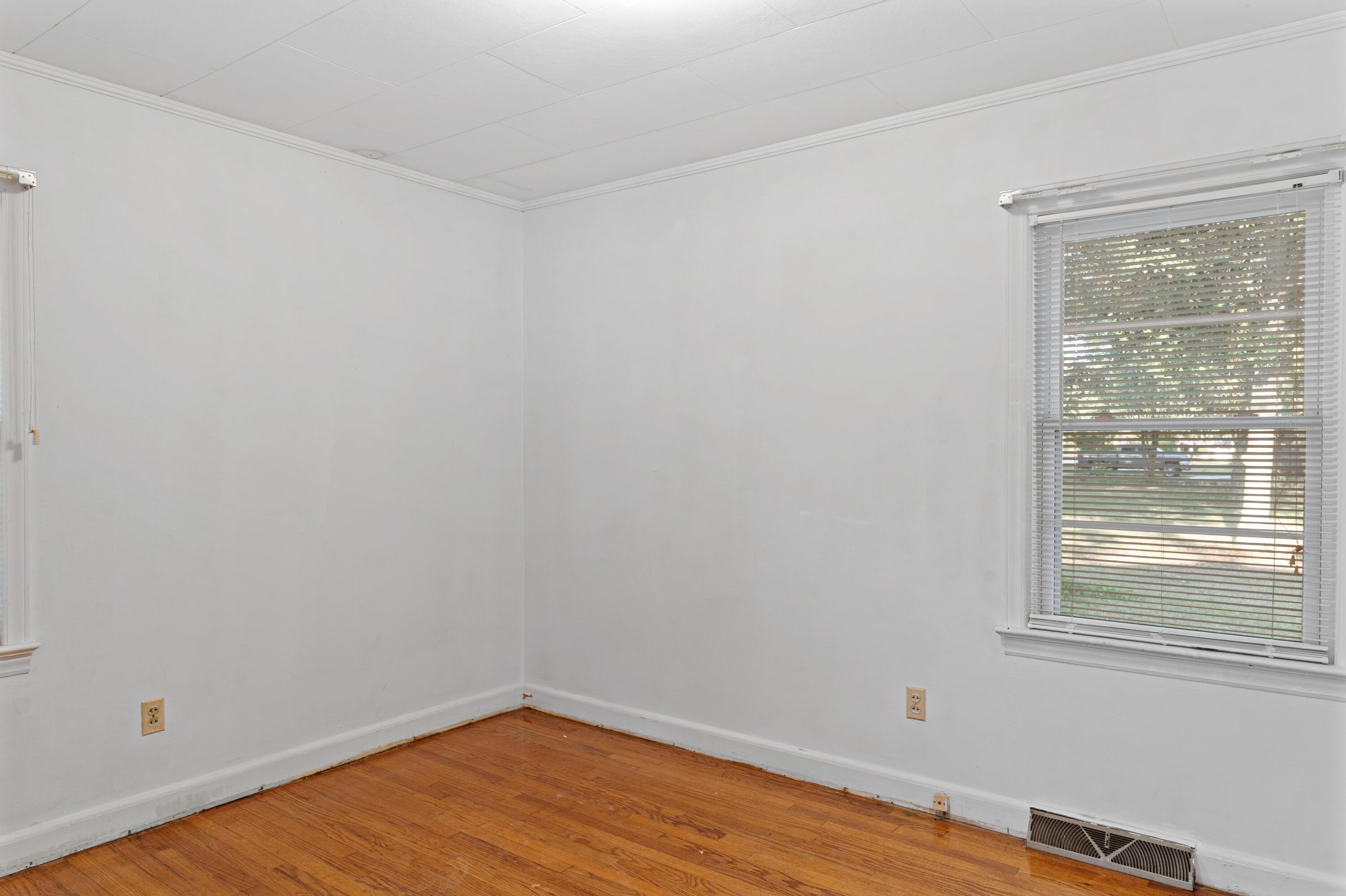 377 Washington Street Ehrhardt, SC 29081 - Photo 7 of 19 DSC04036