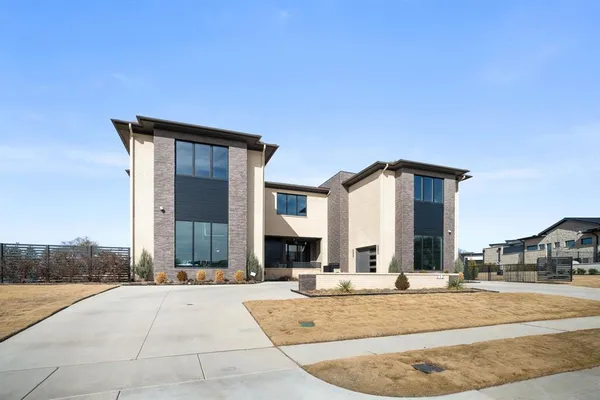 $6,300,000 | 712 Cres Heights Drive, Southlake, TX 76092