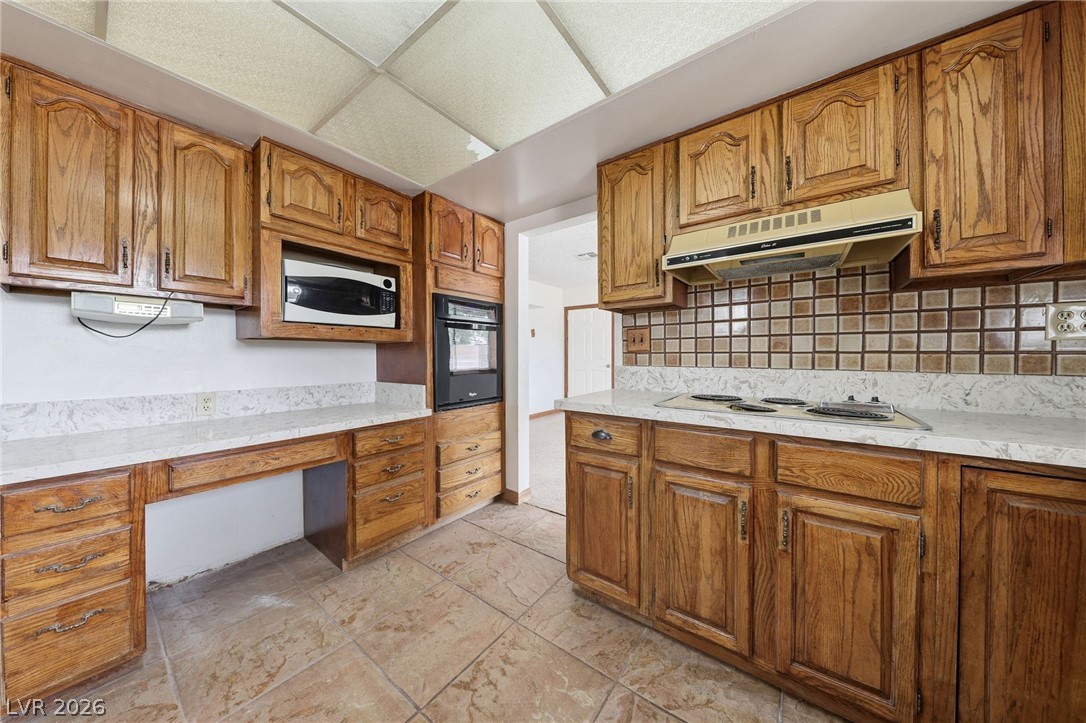 5959 Butler Street Las Vegas, NV 89149 - Photo 14 of 39