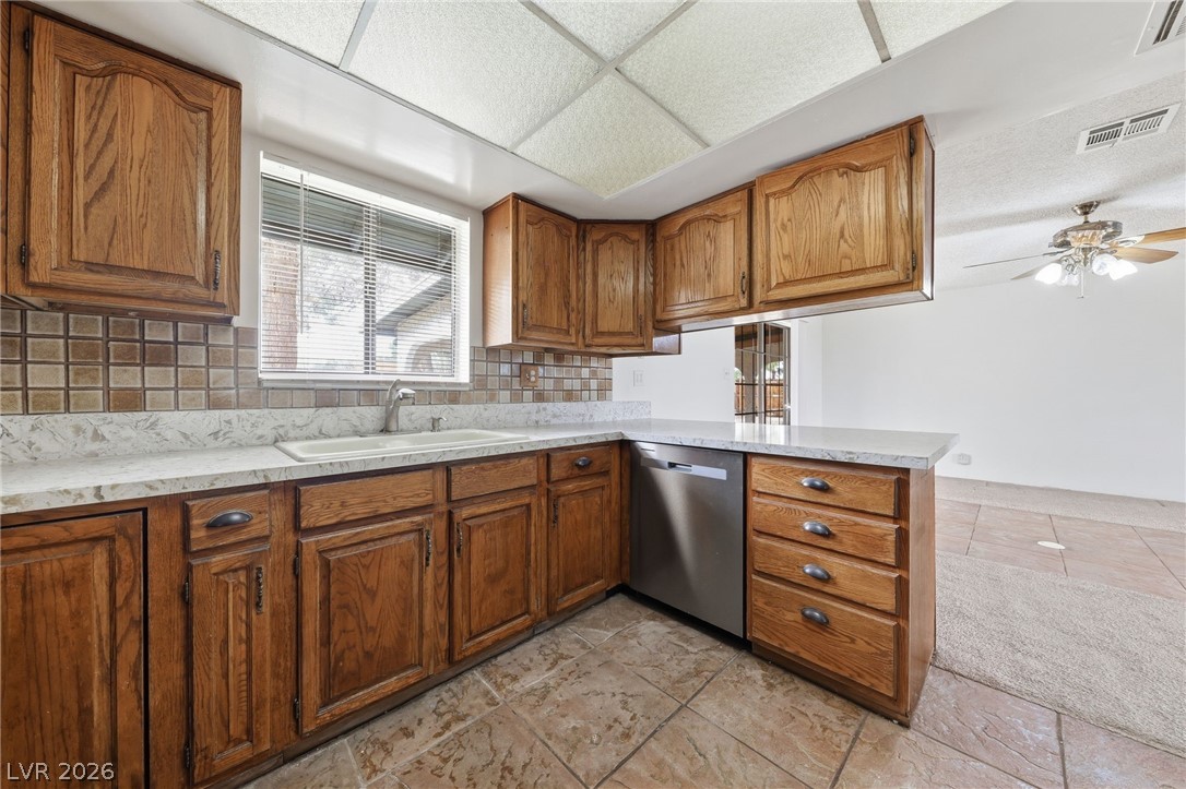 5959 Butler Street Las Vegas, NV 89149 - Photo 15 of 39