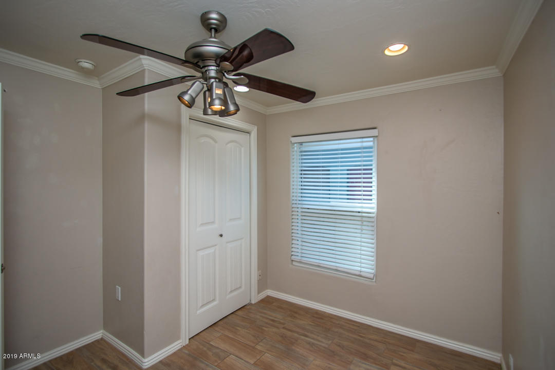 917 East Granada Road Phoenix, AZ 85006 - Photo 15 of 41 Main House Guest Bedroom 1