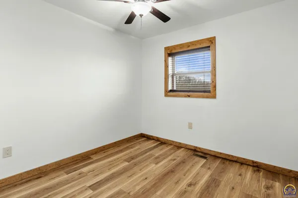 $575,000 | 3139 East 293rd Street, Melvern, KS 66510