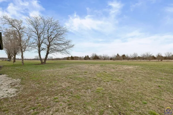 $575,000 | 3139 East 293rd Street, Melvern, KS 66510