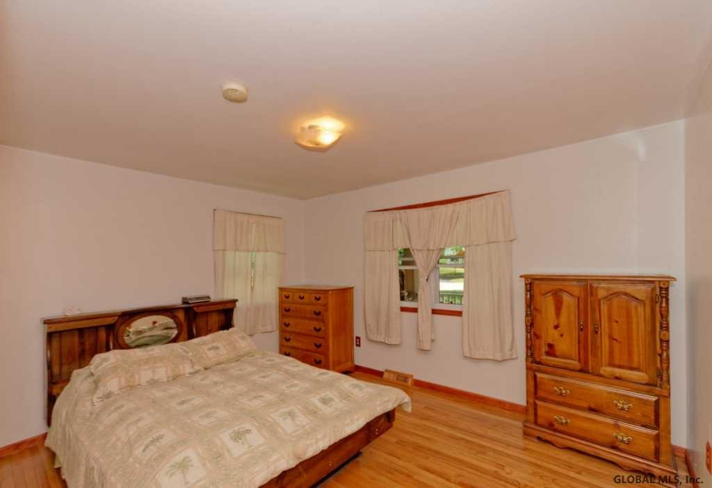 29 Newell Road Rotterdam, NY 12306 - Photo 14 of 24 Photo 14