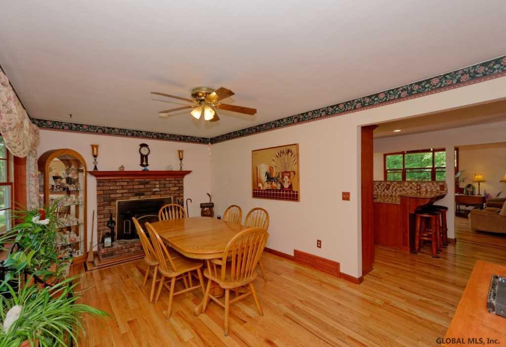 29 Newell Road Rotterdam, NY 12306 - Photo 10 of 24 Photo 10
