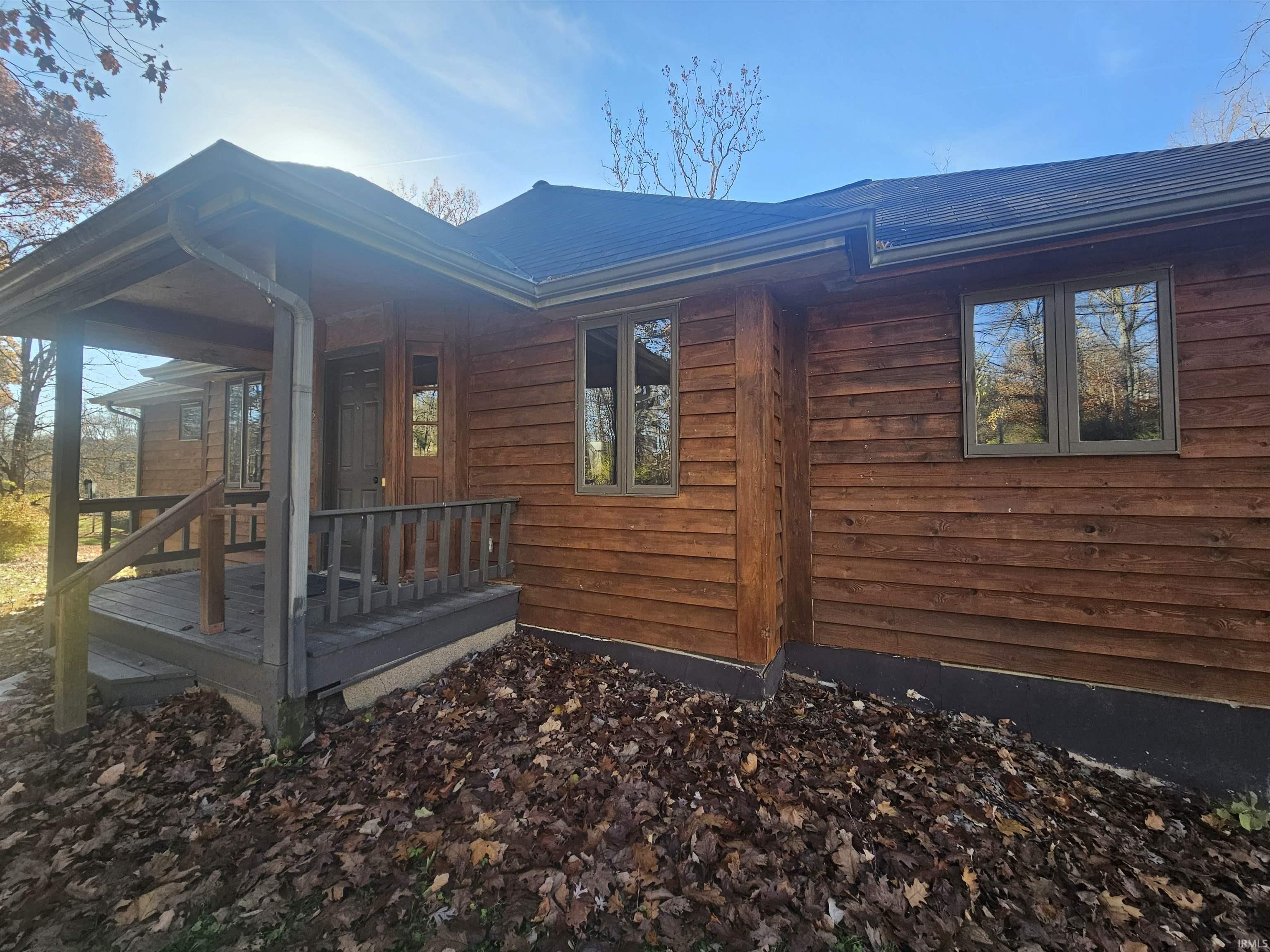 4035 North Hinkle Road Bloomington, IN 47408 - Photo 17 of 18 Gallery Image 17
