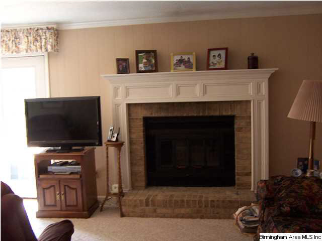 1307 Lake Joyce Road Moody, AL 35004 - Photo 5 of 9