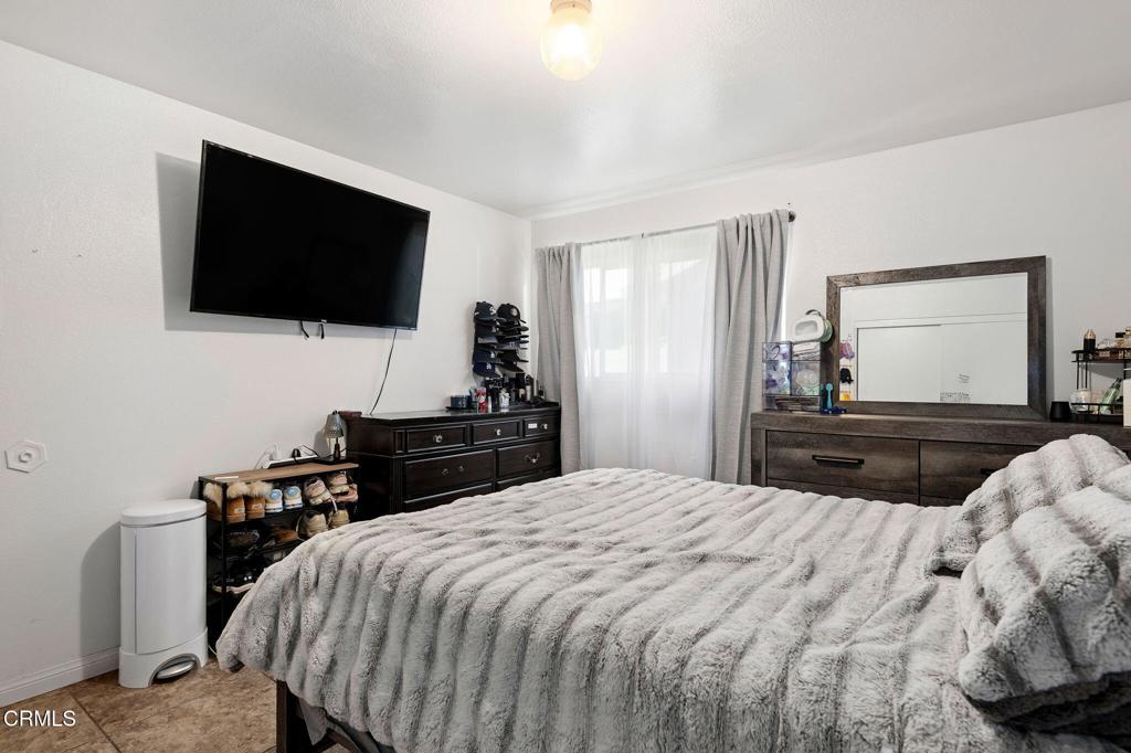 2334 Alexander Street Oxnard, CA 93033 - Photo 10 of 16
