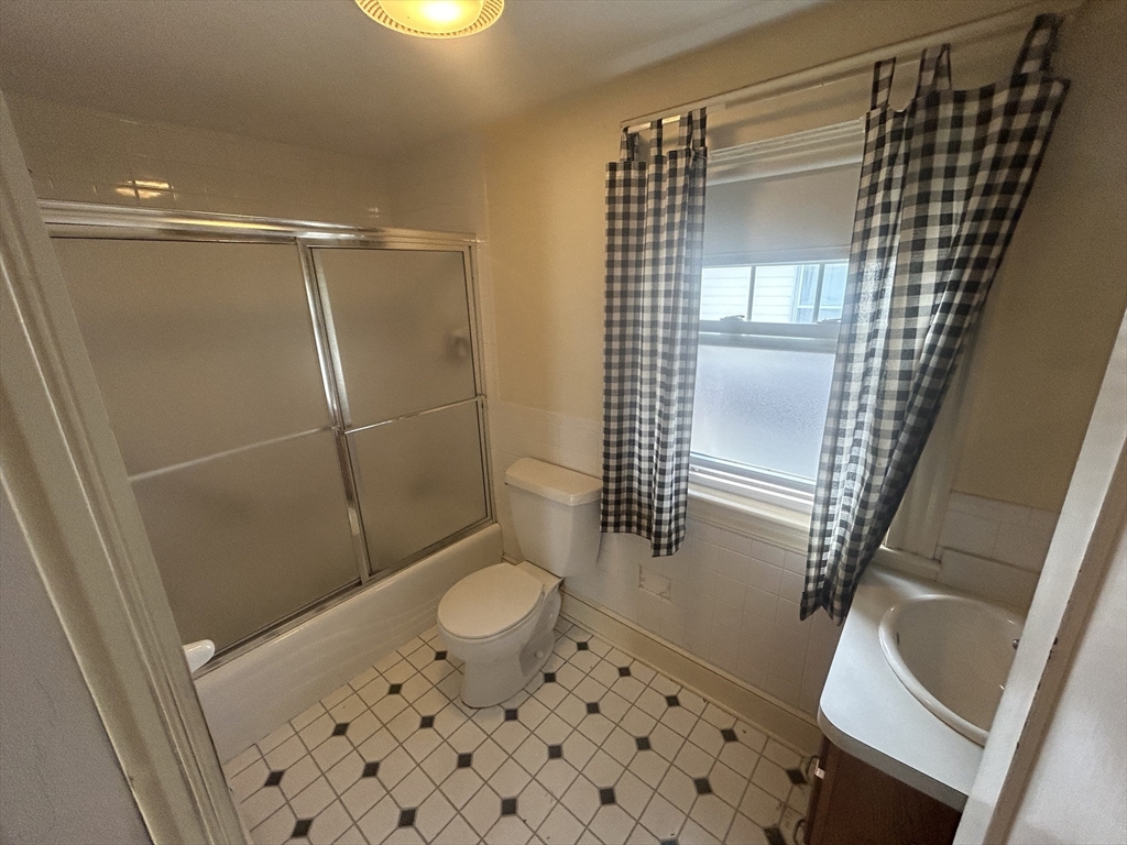 6 Lillian Road Quincy, MA 02170 - Photo 21 of 28 Gallery Image 21