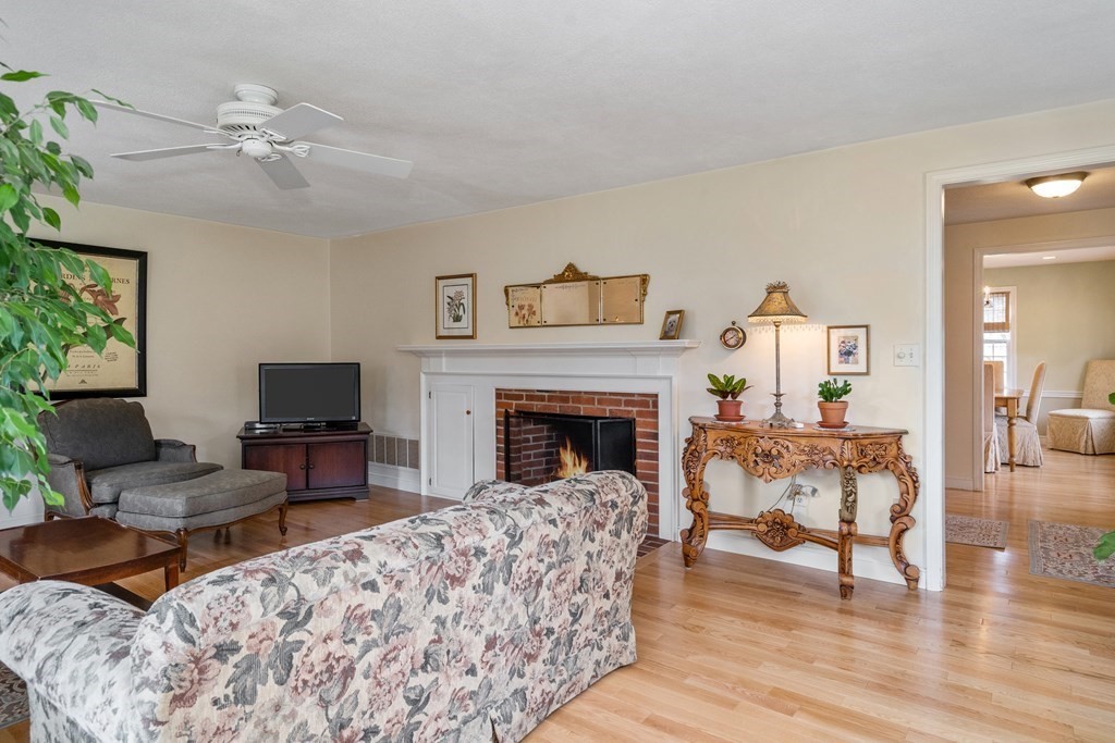 143 East Street, Unit 143 Lexington, MA 02420 - Photo 17 of 42