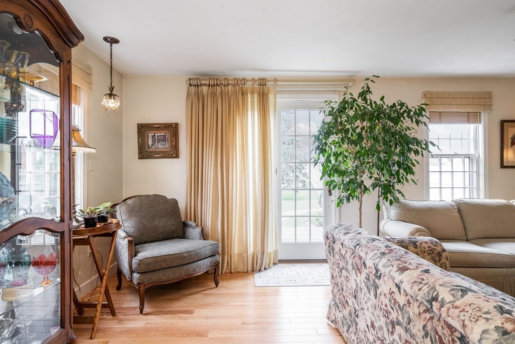 143 East Street, Unit 143 Lexington, MA 02420 - Photo 23 of 42