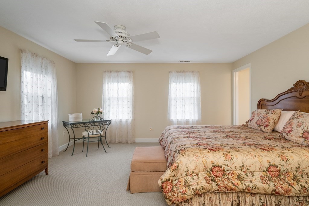 143 East Street, Unit 143 Lexington, MA 02420 - Photo 26 of 42