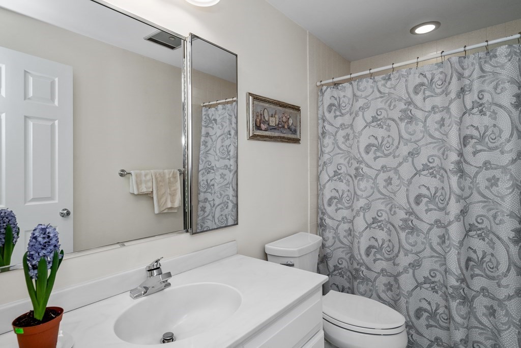 143 East Street, Unit 143 Lexington, MA 02420 - Photo 33 of 42