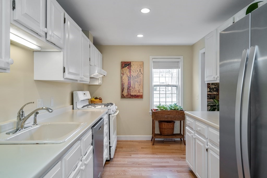 143 East Street, Unit 143 Lexington, MA 02420 - Photo 9 of 42
