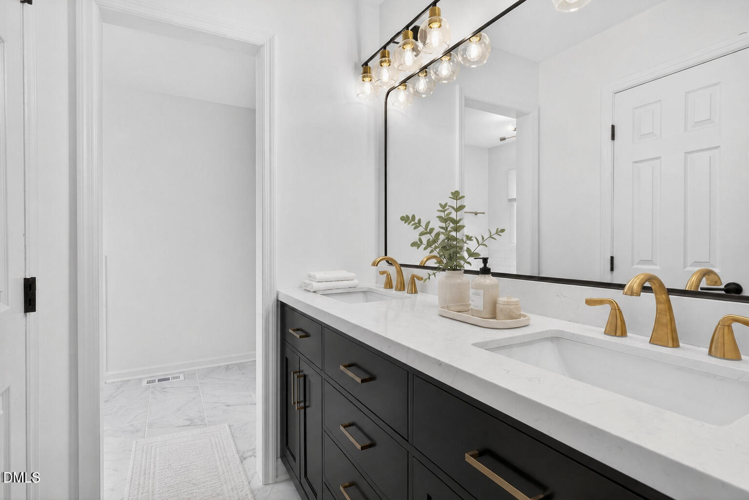 4949 Liverpool Lane Raleigh, NC 27604 - Photo 23 of 59 Primary Bathroom - Virtually Staged