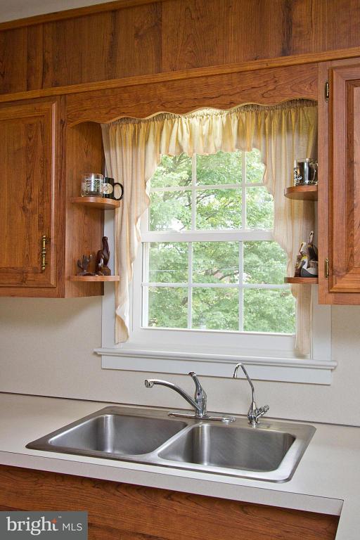 1029 Preston Road Lancaster, PA 17601 - Photo 13 of 44