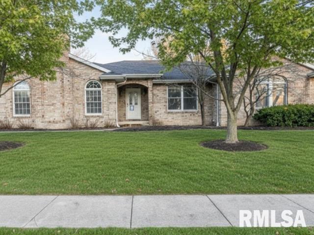 3305 Collingwood Drive Springfield, IL 62711 - Photo 1 of 38