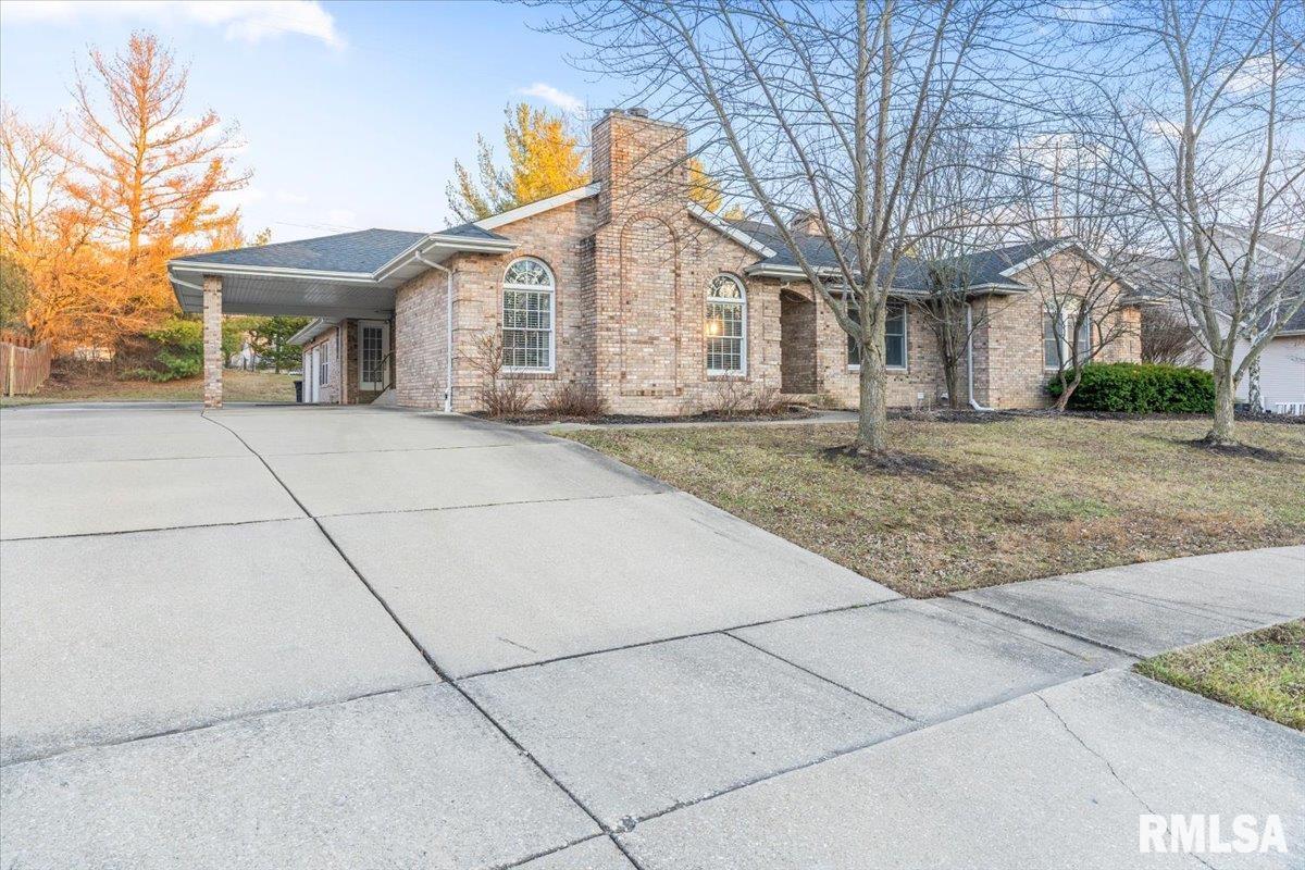 3305 Collingwood Drive Springfield, IL 62711 - Photo 3 of 38
