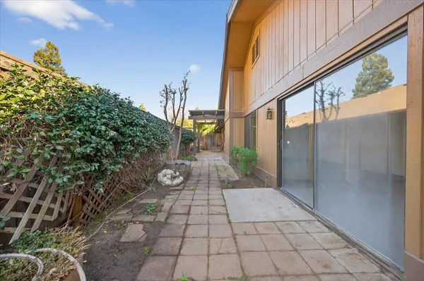 $347,900 | 6260 North Palm Avenue, Unit 110, Fresno, CA 93704