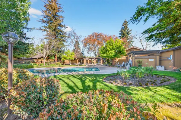 $347,900 | 6260 North Palm Avenue, Unit 110, Fresno, CA 93704