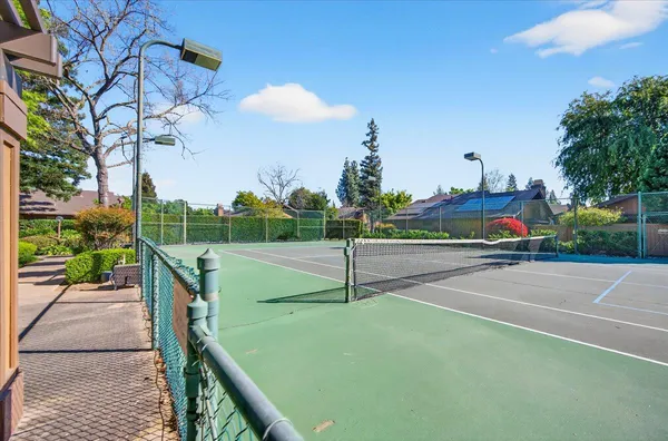 $347,900 | 6260 North Palm Avenue, Unit 110, Fresno, CA 93704