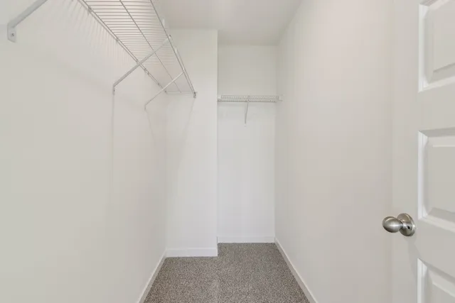 $330,990 | 911 Briar Gln Court, Hampshire, IL 60140