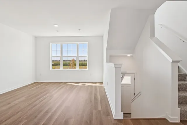 $330,990 | 911 Briar Gln Court, Hampshire, IL 60140