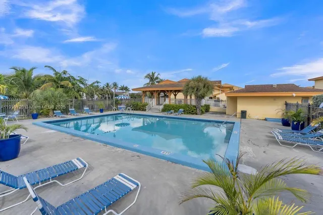 $375,000 | 8394 Southwest 154th Avenue, Unit 43, Miami, FL 33193