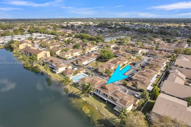 $375,000 | 8394 Southwest 154th Avenue, Unit 43, Miami, FL 33193