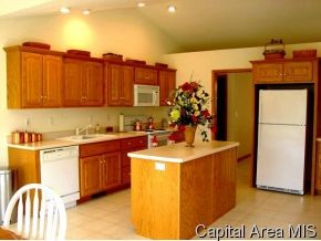26 Maplehurst Drive Rochester, IL 62563 - Photo 4 of 6