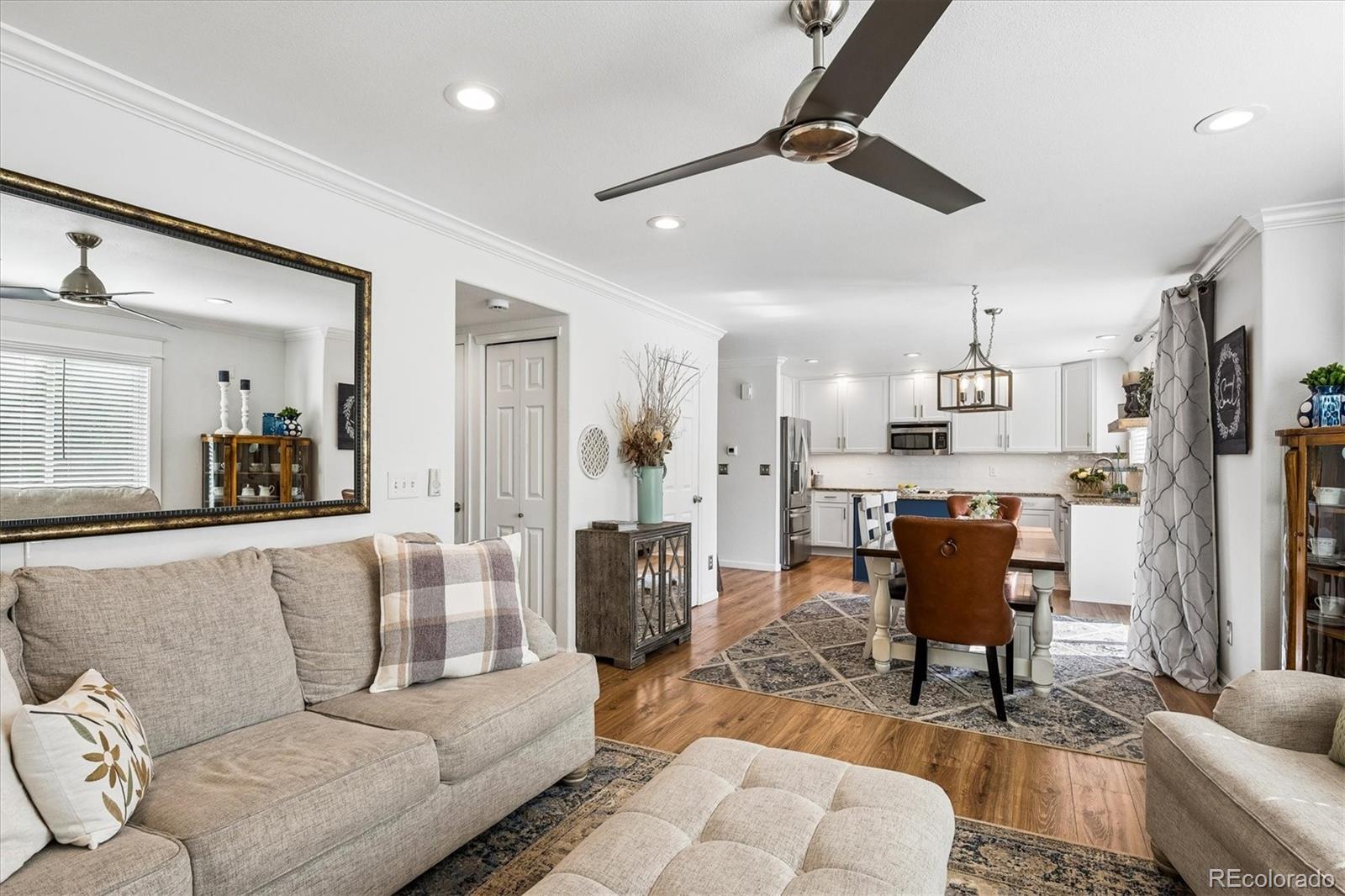 9711 Moss Rose Circle Highlands Ranch, CO 80129 - Photo 12 of 50