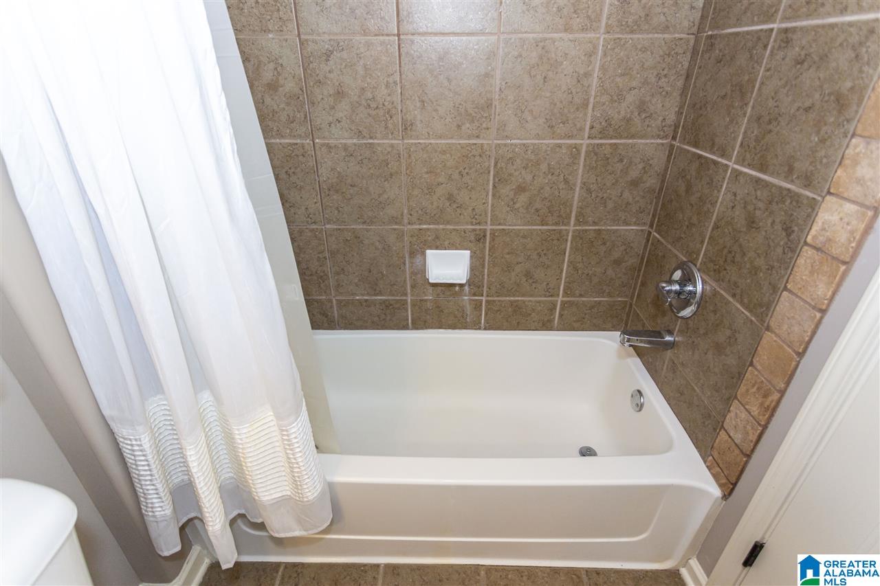 2301 Freestone Ridge Cove Birmingham, AL 35226 - Photo 38 of 50