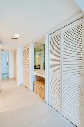 $3,000 | 3051 South Atlantic Avenue, Unit W040, Daytona Beach Shores, FL 32118