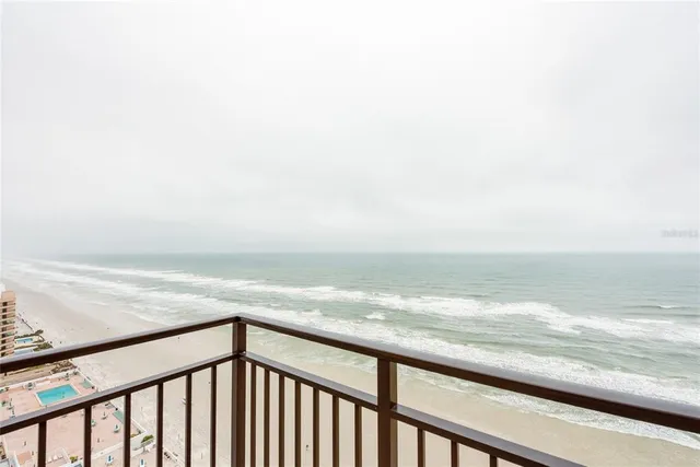 $3,000 | 3051 South Atlantic Avenue, Unit W040, Daytona Beach Shores, FL 32118