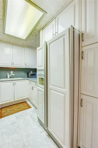 $3,000 | 3051 South Atlantic Avenue, Unit W040, Daytona Beach Shores, FL 32118