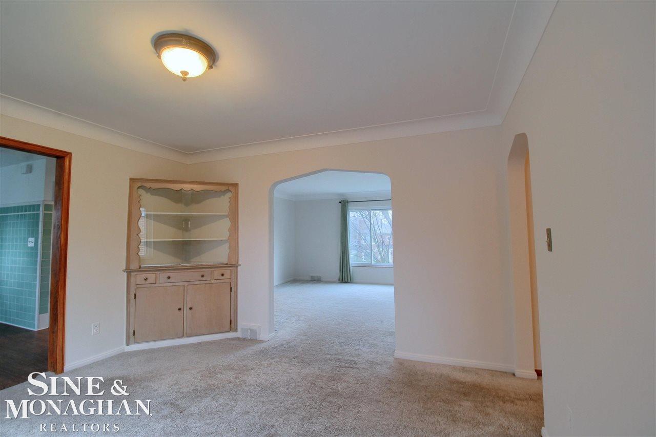 751 Harcourt Road Grosse Pointe, MI 48230 - Photo 6 of 27
